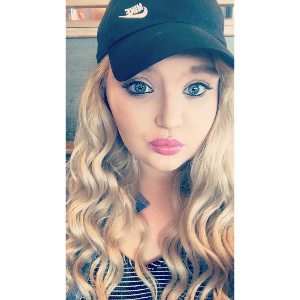 Meet your Posher, Alaska